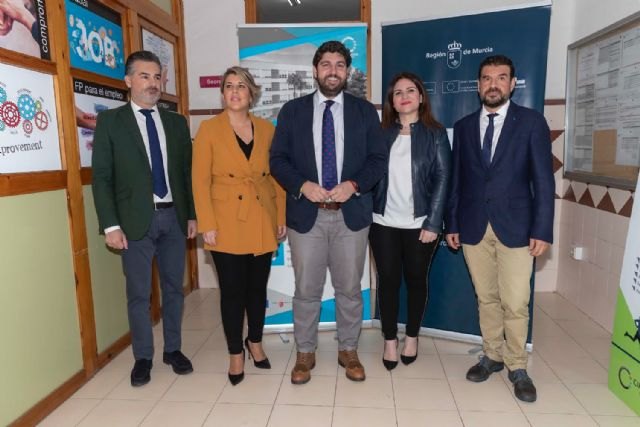 López Miras: Todos los centros de FP de la Regióntendrán este año modalidad dual para favorecer la inserción laboral de sus alumnos - 1, Foto 1