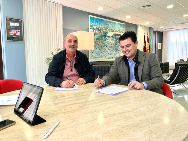 El Ayuntamiento de San Javier firma dos contratos para sustituir luminarias y calderas por valor de 579.510 euros - 2, Foto 2