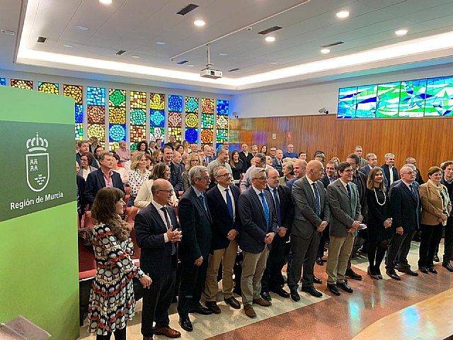 La Comunidad reforzará el seguimiento de las personas dadas de alta en el hospital desde su centro de salud - 1, Foto 1