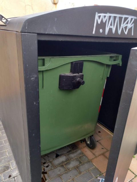 IU verdes Jumilla demanda una gestión distinta de la recogida de basura con hincapié en los problemas que causan los contenedores - 1, Foto 1