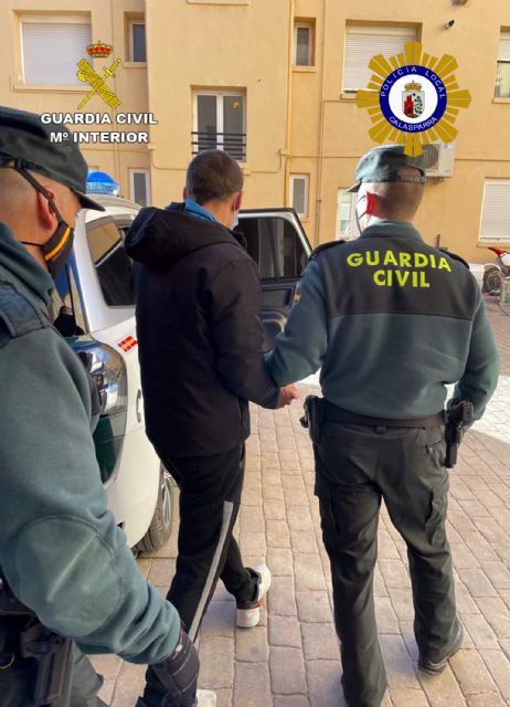 Desmantelado un activo punto de producción y venta de drogas en Calasparra - 5, Foto 5