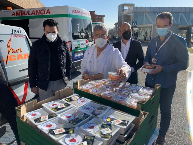 Hospital de Albacete recibe un sano reconocimiento del SCRATS por la labor de sus sanitarios ante la pandemia - 3, Foto 3