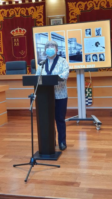 Antonio Muñoz Molina, Juan Gómez-Jurado, Julia Navarro, Elvira Lindo y Elísabet Benavent participan en el programa del Ciclo online Escritores en su tinta 2021 de Molina de Segura - 3, Foto 3