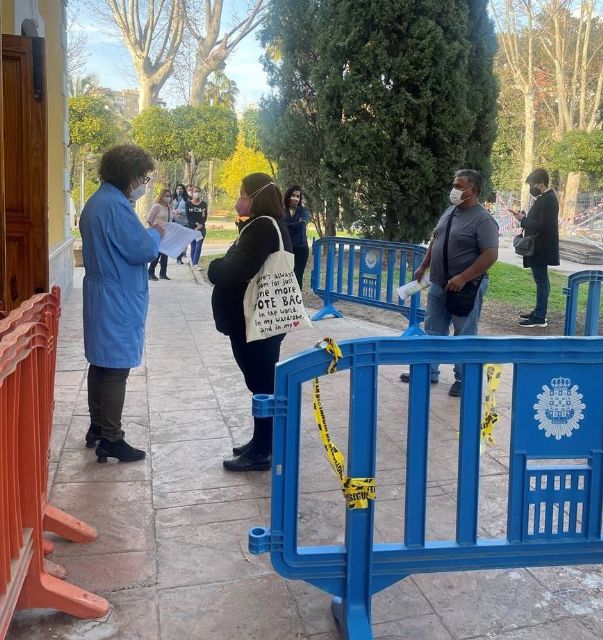 La vacuna del COVID-19 llega a los trabajadores del Servicio de Ayuda a Domicilio de Murcia - 1, Foto 1