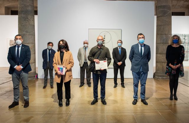 La Universidad de Murcia hace entrega de su vigésimo premio de pintura a la artista Lola Berenguer - 2, Foto 2