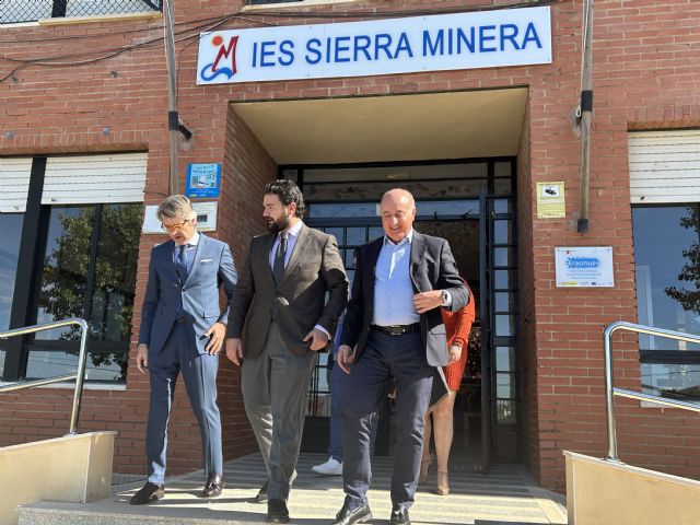 El Sierra Minera acoge la primera de las Jornadas Formativas de la Agencia Tributaria para enseñar qué son y para qué sirven los impuestos - 1, Foto 1