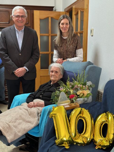 100 años de vida, recuerdos y amor - 1, Foto 1