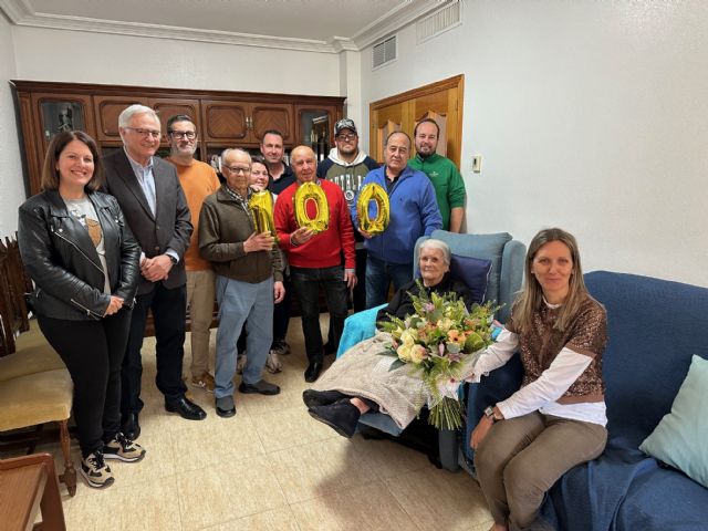 100 años de vida, recuerdos y amor - 3, Foto 3