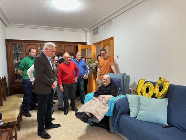 100 años de vida, recuerdos y amor - 4, Foto 4