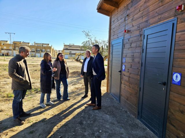 El Ayuntamiento de Caravaca suma nuevas actuaciones en el Parque Mayrena con cantina, aseos accesibles y juegos infantiles - 2, Foto 2