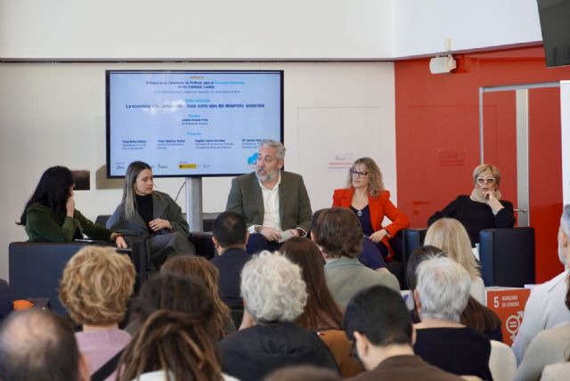 Santomera expone su modelo de desarrollo sostenible basado en la participación ciudadana y la innovación - 2, Foto 2