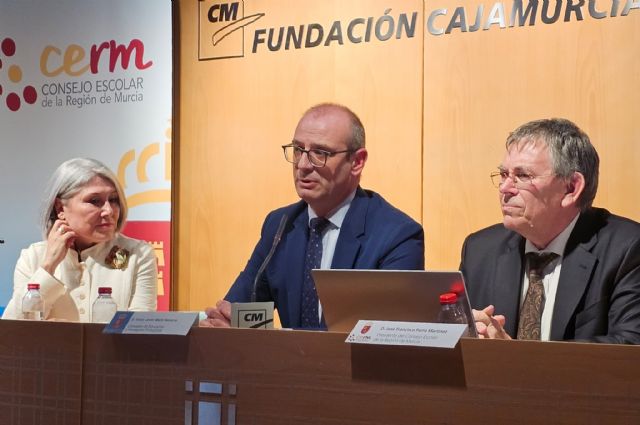 El Consejo Escolar de la Región debate la permanencia en los centros de los alumnos hasta los 12 o hasta los 14 a&ntilde;os - 2, Foto 2