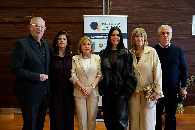 Ruth Lorenzo repasa su trayectoria en el Foro Tertulia La Luz en una jornada de recuerdo a José Rafael Fuertes - 4, Foto 4