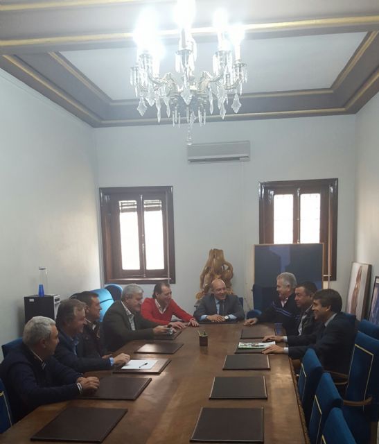 Fecoam se reúne con el alcalde de Cieza para demandar un mayor apoyo al mundo cooperativo de la zona - 1, Foto 1
