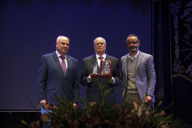 El párroco Julián Sánchez da el pistoletazo de salida a la Semana Santa blanqueña con la lectura del pregón - 1, Foto 1