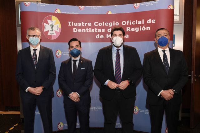 López Miras resalta la labor de los odontólogos durante los actos por la festividad de su patrona - 3, Foto 3