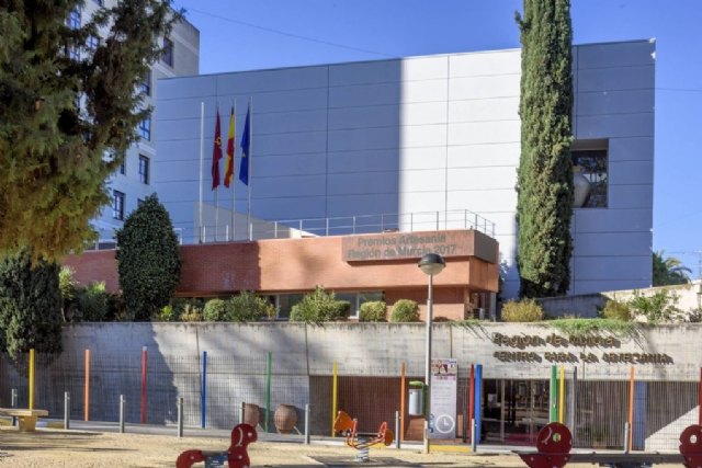 El Gobierno regional impulsa el relevo generacional y la innovación en la artesanía tradicional - 1, Foto 1