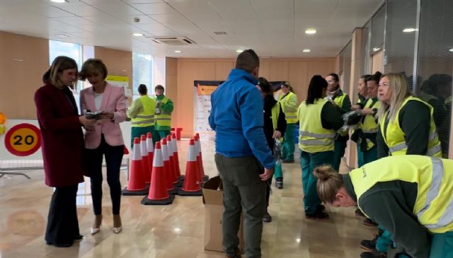 El Ayuntamiento de Lorca protagoniza una actuación preventiva para la mejora de la seguridad y salud de los trabajadores de los programas de empleo municipal - 2, Foto 2