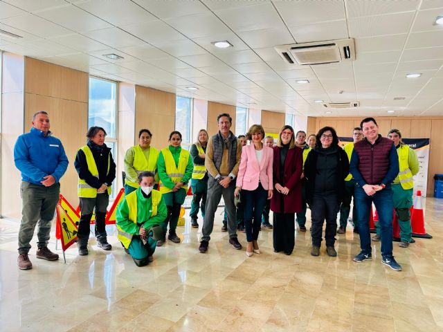 El Ayuntamiento de Lorca protagoniza una actuación preventiva para la mejora de la seguridad y salud de los trabajadores de los programas de empleo municipal - 5, Foto 5
