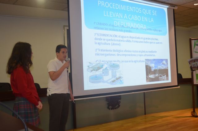 Escolares del colegio Sagrado Corazón exponen en el Ayuntamiento sus trabajos sobre la Depuradora y el Centro de tecnología agraria - 3, Foto 3