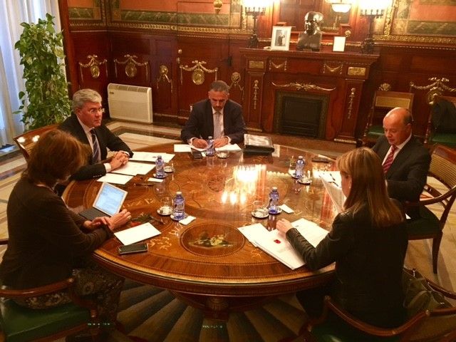 La Comunidad solicita al Ministerio una programación anual del FLA para agilizar el plazo de pago a proveedores - 1, Foto 1