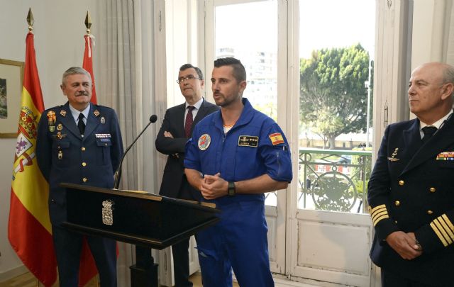 El Ayuntamiento y la Base Aérea de Alcantarilla convocan a los murcianos a una multitudinaria Jura Civil de Bandera - 2, Foto 2