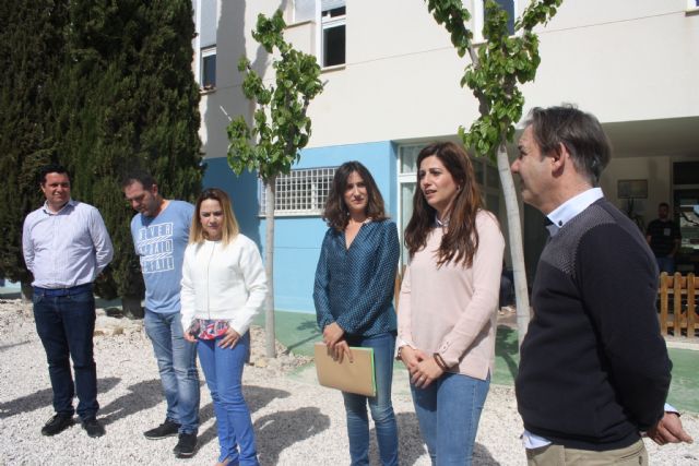 Los usuarios del centro de Betania reciben los diplomas de los cursos del programa Empleo con apoyo 18 - 2, Foto 2