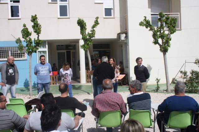 Los usuarios del centro de Betania reciben los diplomas de los cursos del programa Empleo con apoyo 18 - 4, Foto 4