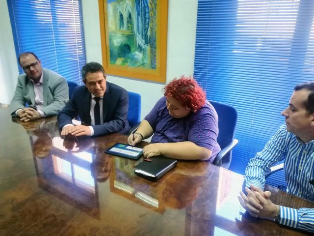 Ayuntamiento y la Asociación Comercio llegan a un acuerdo de colaboración para llevar a cabo el Plan de Actividades de este año - 3, Foto 3