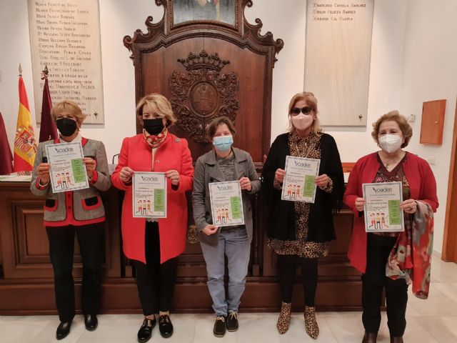 El Ayuntamiento de Lorca colabora con la Asociación Voades en la organización de la conferencia 'Ser feliz a pesar de todo' - 1, Foto 1