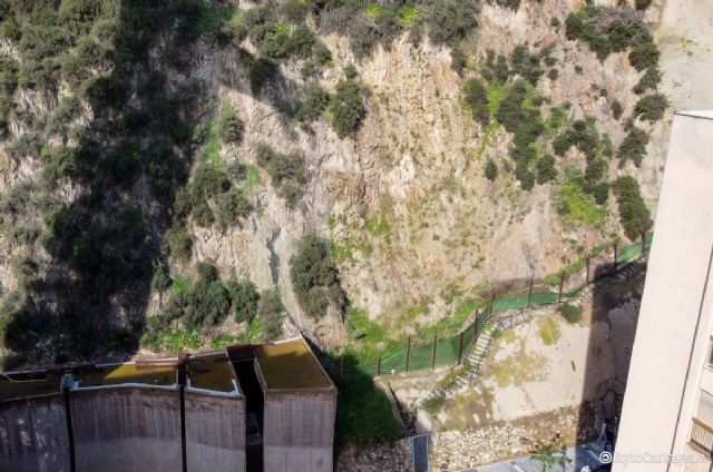 La empresa Pavasal será la encargada de consolidar los taludes de la calle Gisbert para evitar desprendimientos - 1, Foto 1