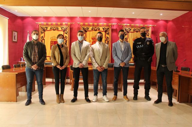 Tres agentes toman posesión de su cargo y se incorporan a la plantilla de la Policía Local de Bullas - 1, Foto 1