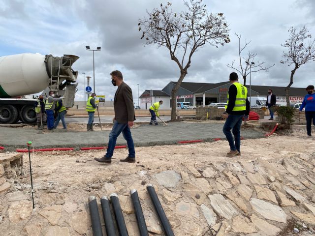 Obras de canalización de aguas pluviales mediante realización de vados en varios puntos de los cascos urbanos del municipio - 3, Foto 3