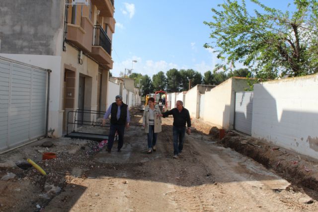 Avanzan las obras de renovación de infraestructuras de las calles Paraíso y travesías de los Cipreses y Rosales - 1, Foto 1