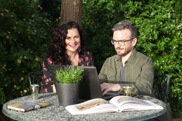 Ana Ballabriga y David Zaplana presentan dentro de Leer, Pensar e Imaginar su libro ´La ley del hambre´ - 1, Foto 1