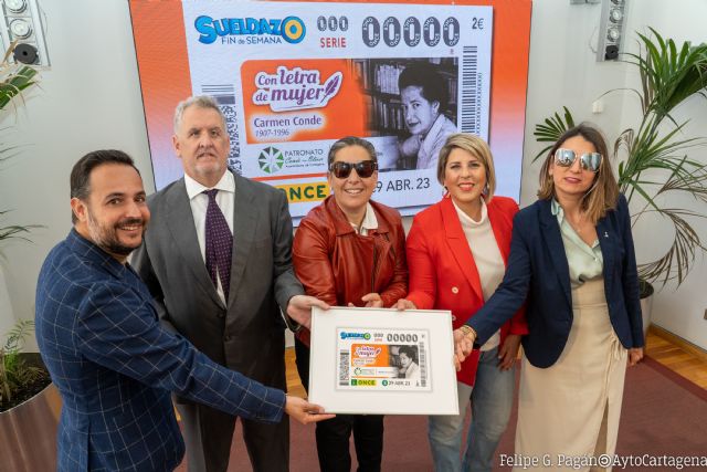 La ONCE dedica un cupón de la serie Con letra de mujer a la escritora cartagenera Carmen Conde - 1, Foto 1