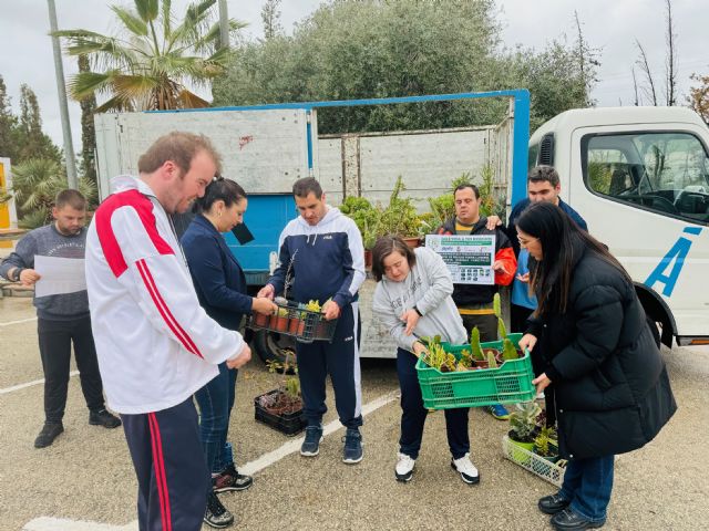 La Asociación Urci participa en el proyecto Dale vida a tus residuos - 1, Foto 1