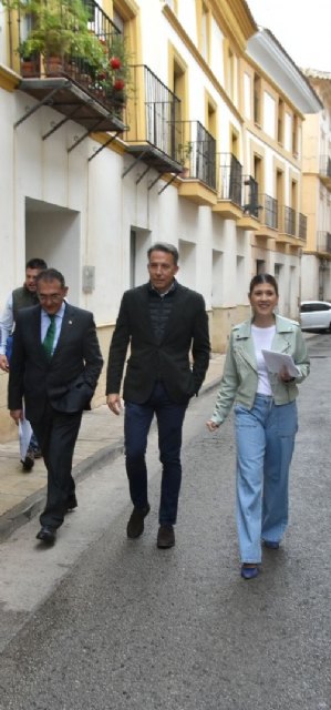 El Ayuntamiento invierte 425.000 euros para la mejora integral de las calles Villaescusa, Juan de Toledo y Santiago, renovando todos sus servicios y su estética - 1, Foto 1