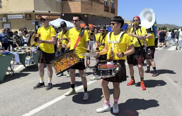 La música y la artesanía deslumbran en la IV ‘Feria de la Primavera’ de Cuesta Blanca - 3, Foto 3