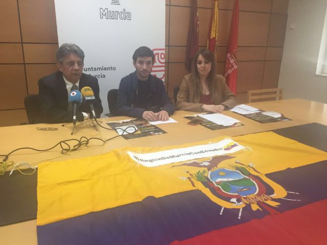 El Ayuntamiento de Murcia colabora con la Plataforma de acción y solidaridad con Ecuador tras el terremoto sufrido en el país - 2, Foto 2