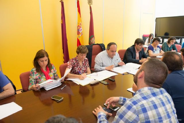 La Mesa del Pacto por la Noche plantea eliminar la zona de botelleo de Cabo de Palos - 3, Foto 3