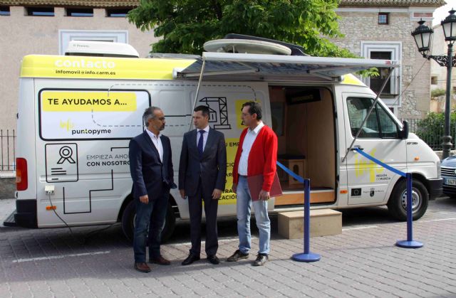 El INFOmóvil se desplaza a Caravaca para asesorar a emprendedores - 1, Foto 1