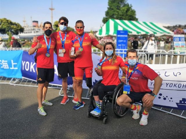 Pedro Andújar, medalla de plata junto al paratriatleta José Luis García, en las Series Mundiales de Yokohama - 1, Foto 1