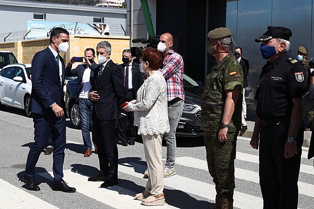 ​Sánchez transmite en su visita a Ceuta la garantía de la seguridad de la ciudad y sus residentes - 2, Foto 2