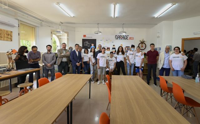 El IES Valle del Segura de Blanca inaugura el primer aula 'GarageLab' de la Región de Murcia - 1, Foto 1