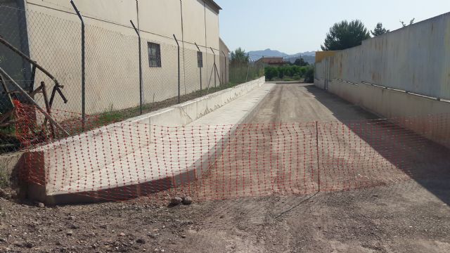 El PP denuncia que la obra para habilitar un nuevo acceso al colegio del Consejero acumula un retraso que cuadruplica el plazo previsto - 2, Foto 2