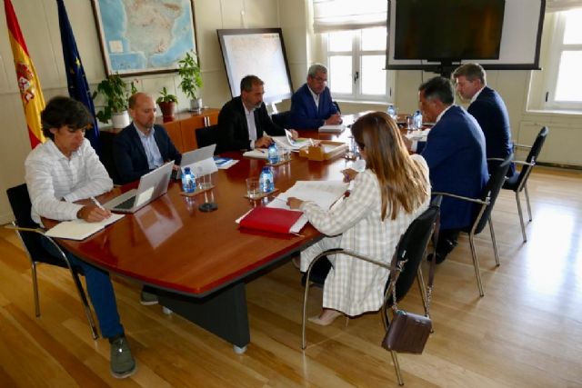 El alcalde José Antonio Serrano traslada al Ministerio de Transportes su firme compromiso para que el Tranvía llegue al Carmen - 3, Foto 3