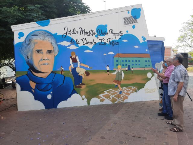 Alcantarilla dedica el jardín de La Torrica a la maestra Doña Paquita - 1, Foto 1