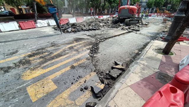 Huermur solicita a la consejería de Cultura que ordene conservar in situ el adoquinado histórico de la Plaza Camachos - 4, Foto 4