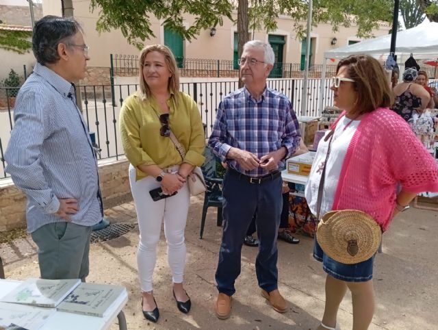 Las tradiciones del campo de Cartagena protagonizaron la `III Feria del Libro´ de Perín - 2, Foto 2